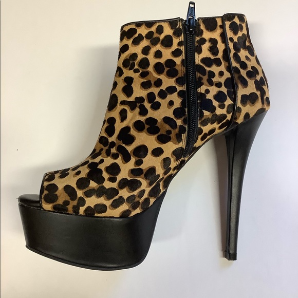 Gianni Bini Shootie - Picture 3 of 4